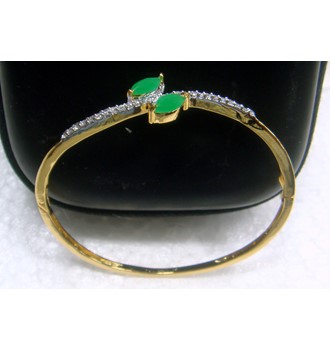 EMRALD STONE BRACELET