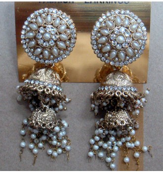 Pearl Drop Down Earring 