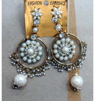 PEARL ROUND EARRING