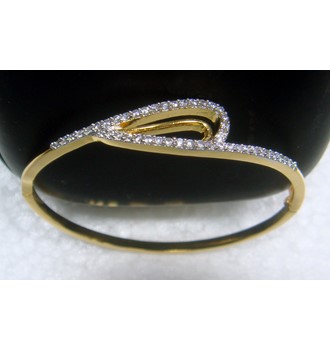 VIBRANT STUDDED BANGLE